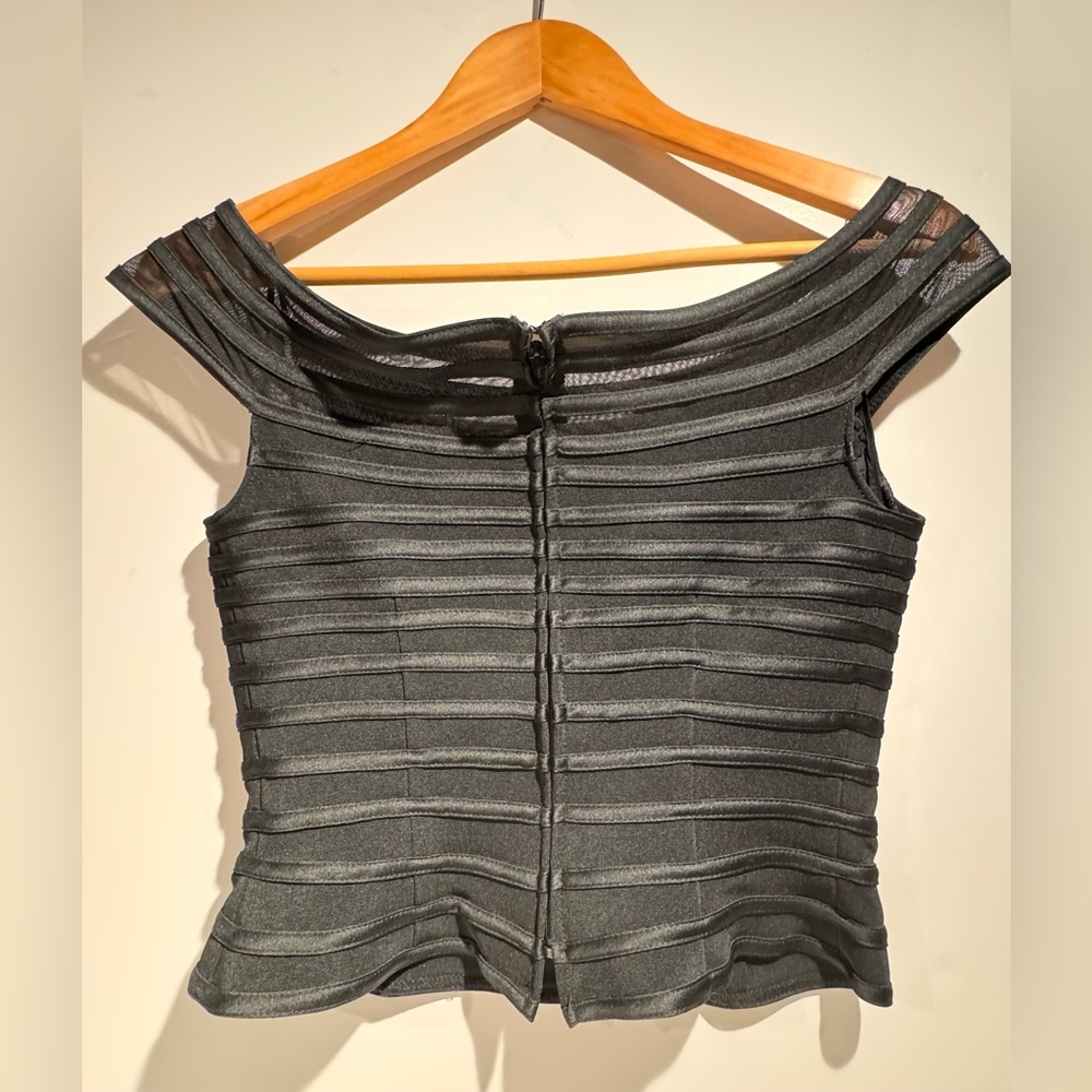 Js Collections Fitted Illusion Cropped Dressy Top - image 4